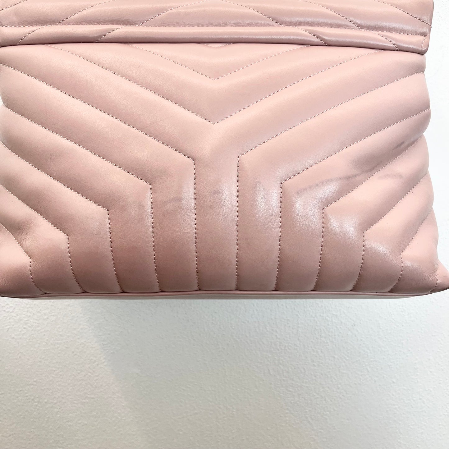 Saint Laurent Loulou