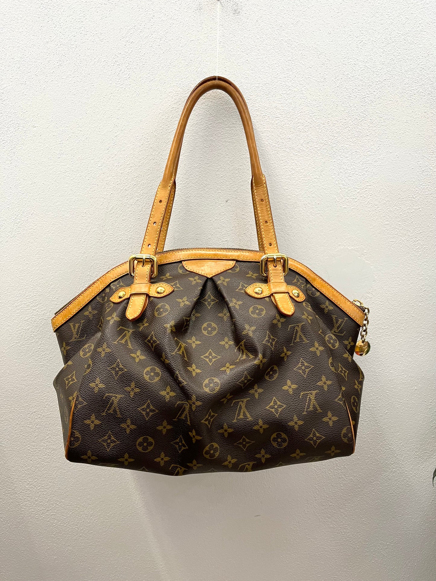 Louis Vuitton Tivoli