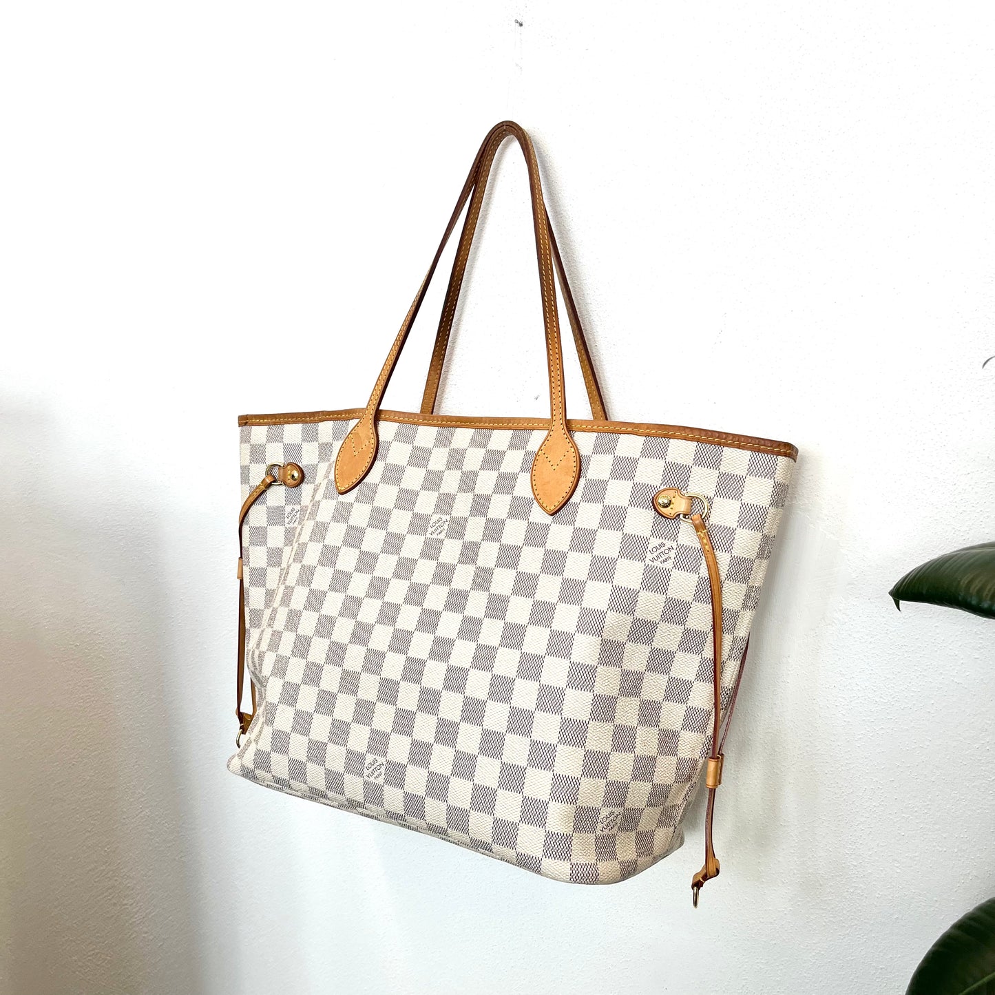 Louis Vuitton Neverfull