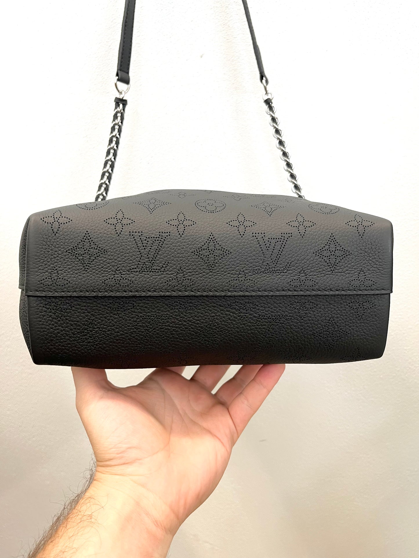 Louis Vuitton Why Knot
