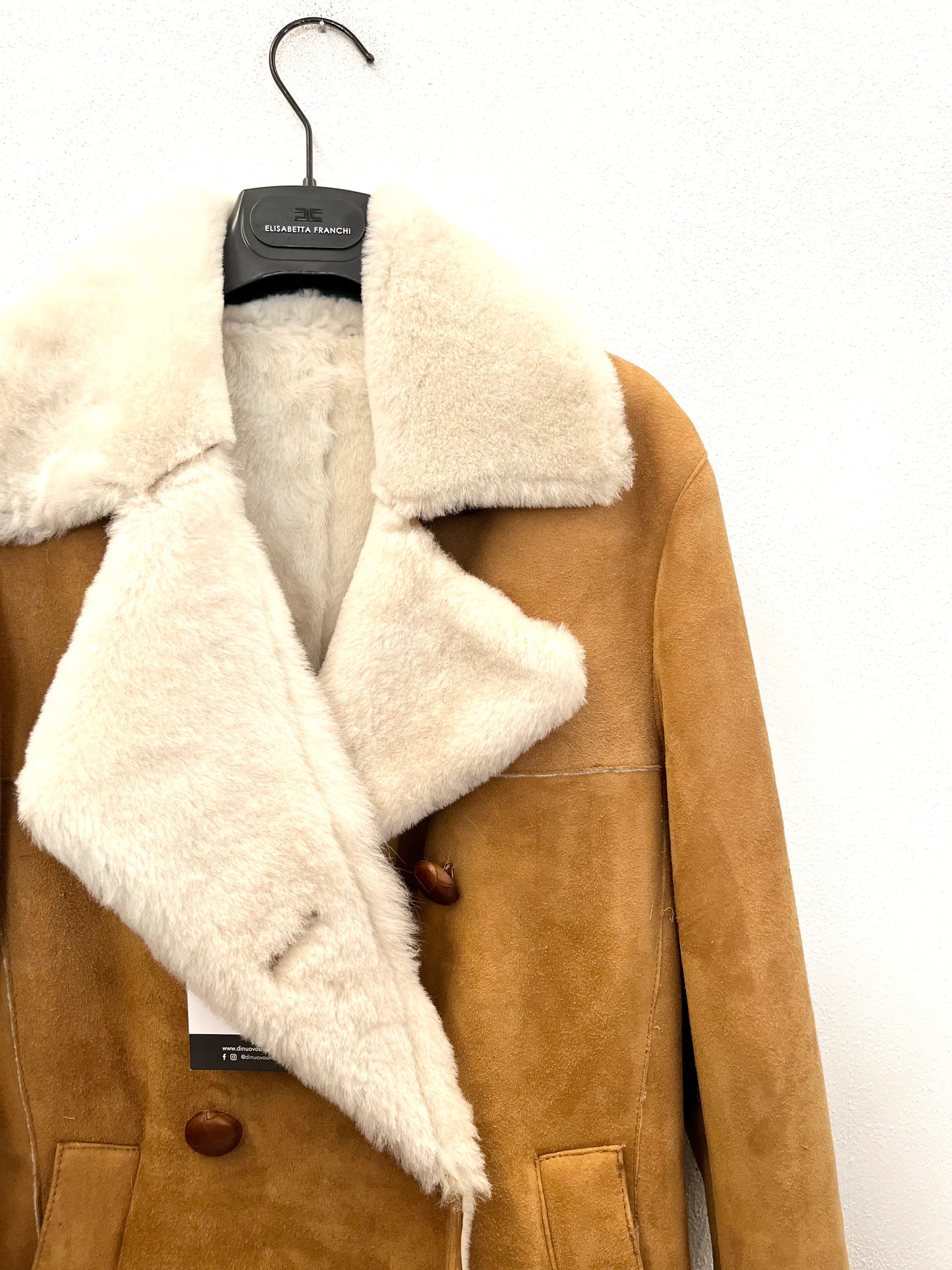 B&W Sheepskin