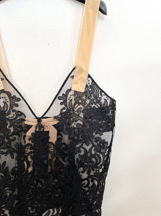 Top in pizzo di N°21 e tulle con spalline a contrasto