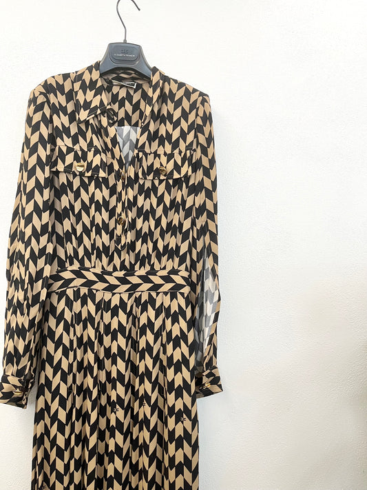 Abito lungo di Elisabetta Franchi con stampa geometrica