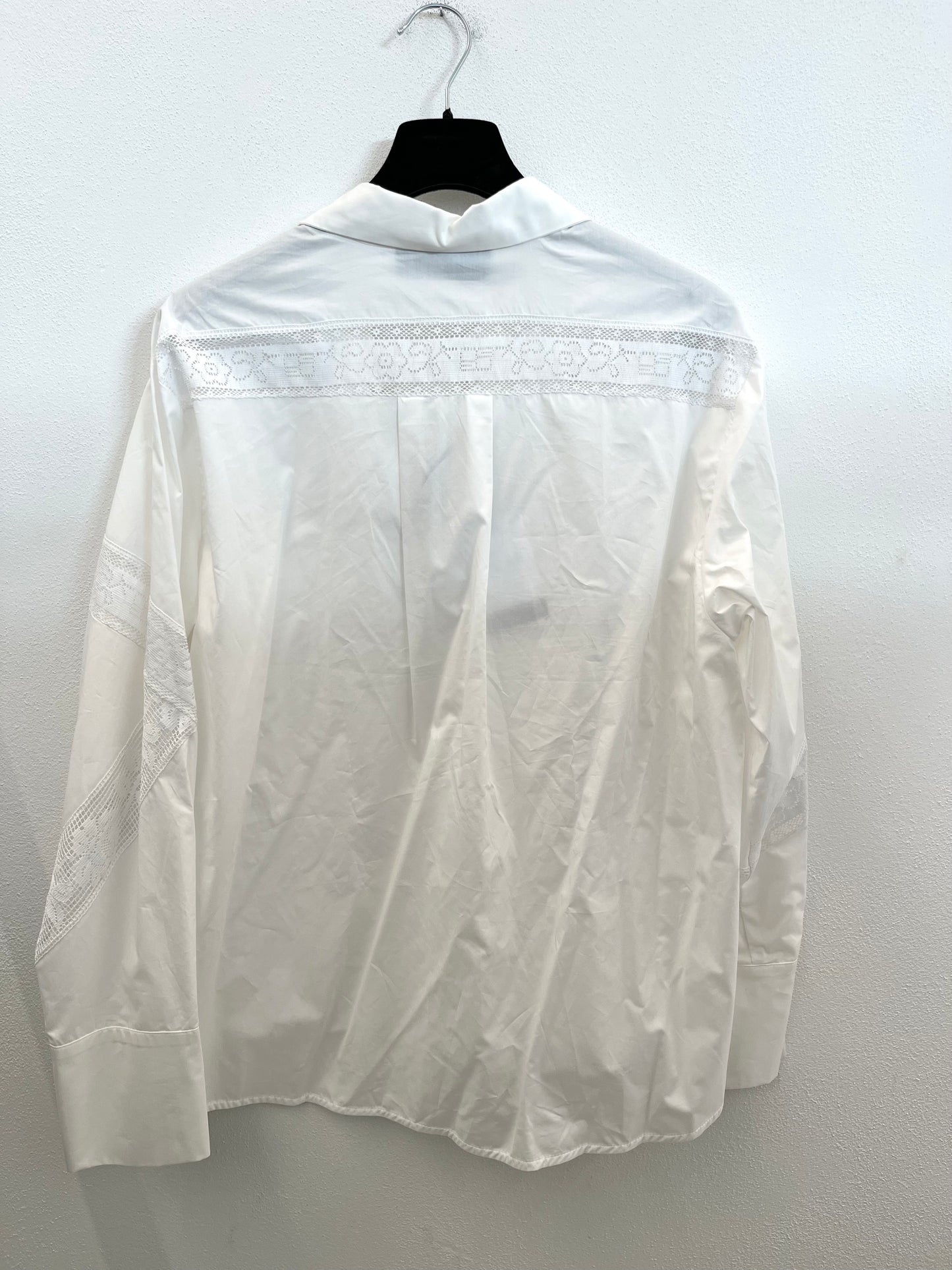 Beatrice's cotton shirt with lace inserts
