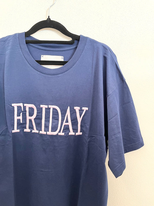 T-shirt di Alberta Ferretti con ricamo "FRIDAY"