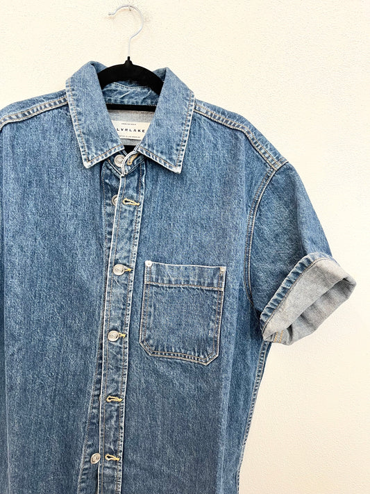 Camicia in denim di SLVRLAKE a maniche corte