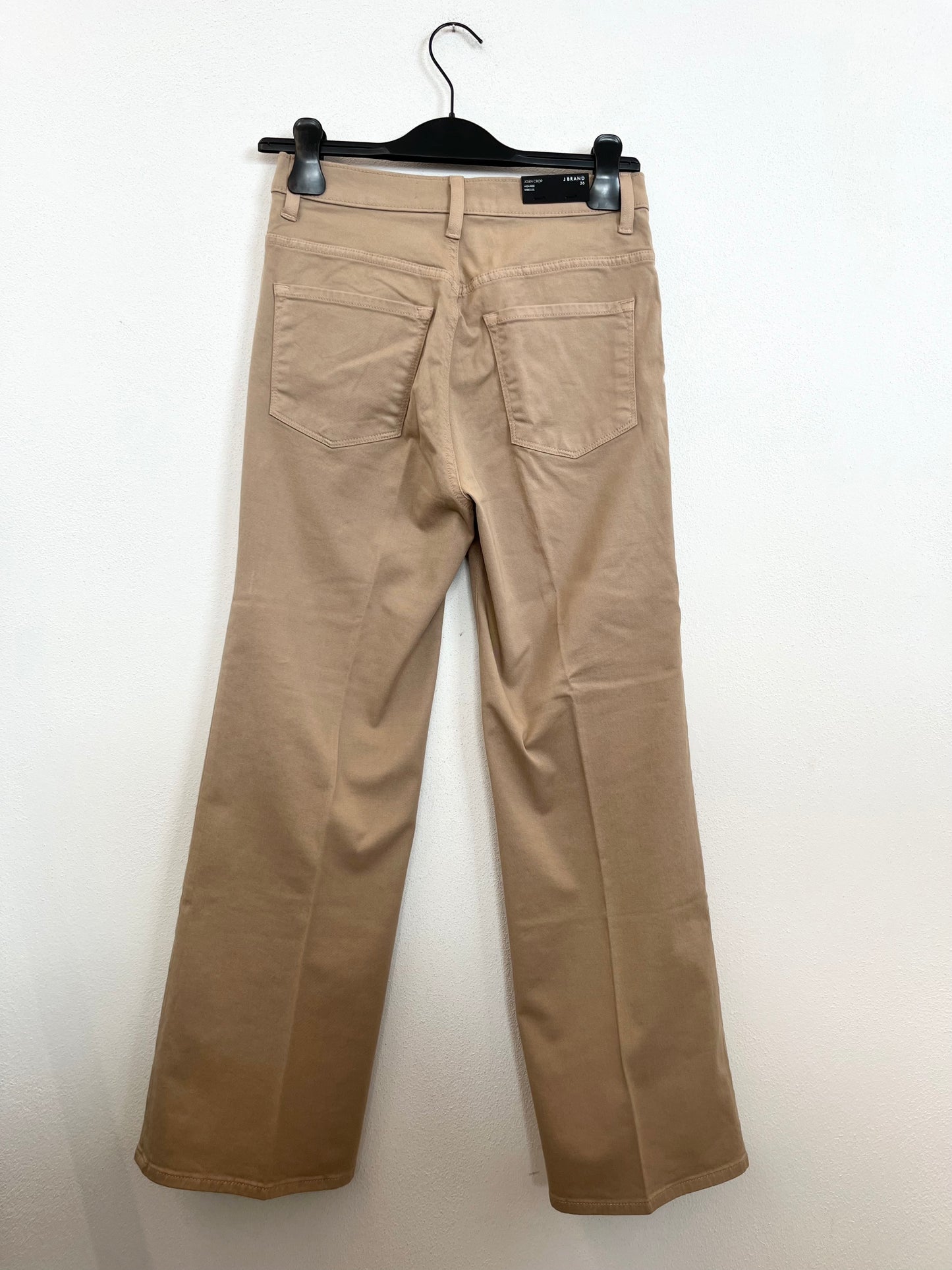 Pantaloni di J Brand Slim Chino Beige