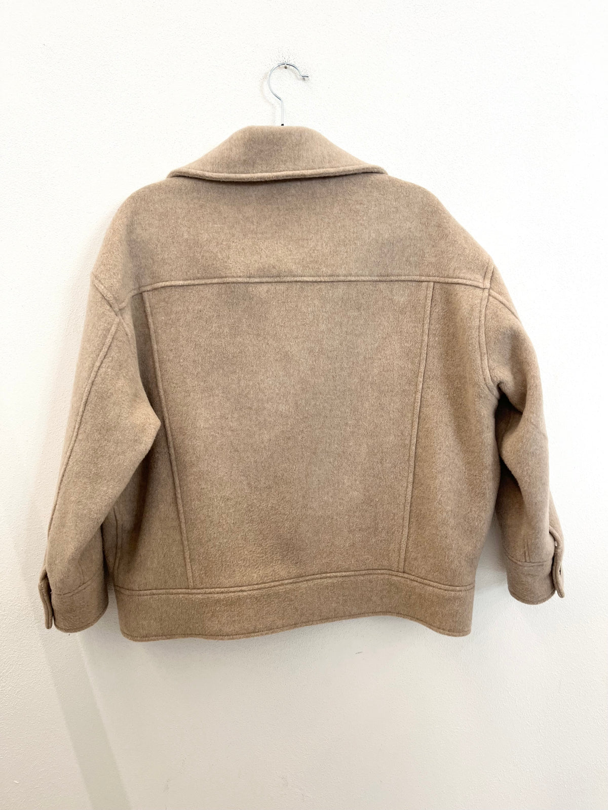 Giacca Eleventy Lavorata in Lana Cammello Stile Overshirt