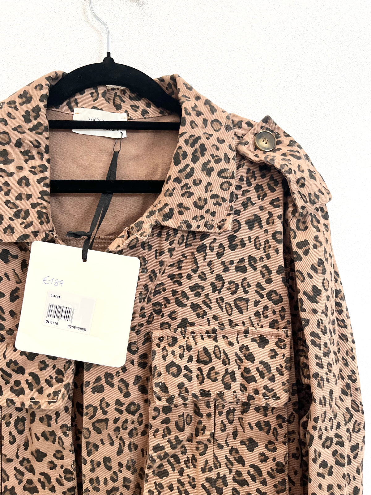 Giacca Militare Vicolo a Quattro Tasche con Stampa Animalier Leopardata