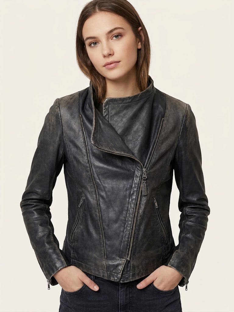 Giacca in Pelle Nera Asimmetrica Mackage