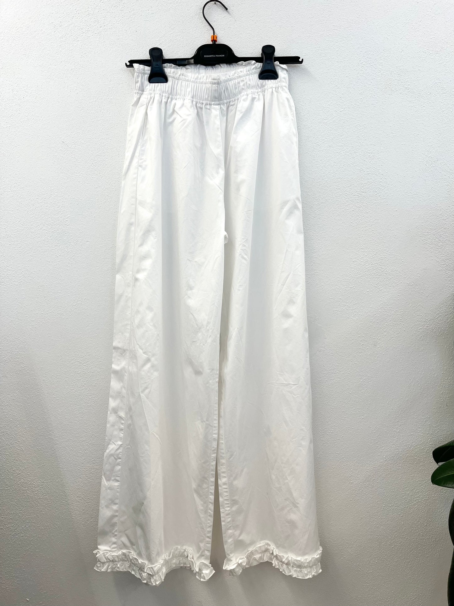 Pantalone di Gina Gorgeous palazzo con fondo a volant