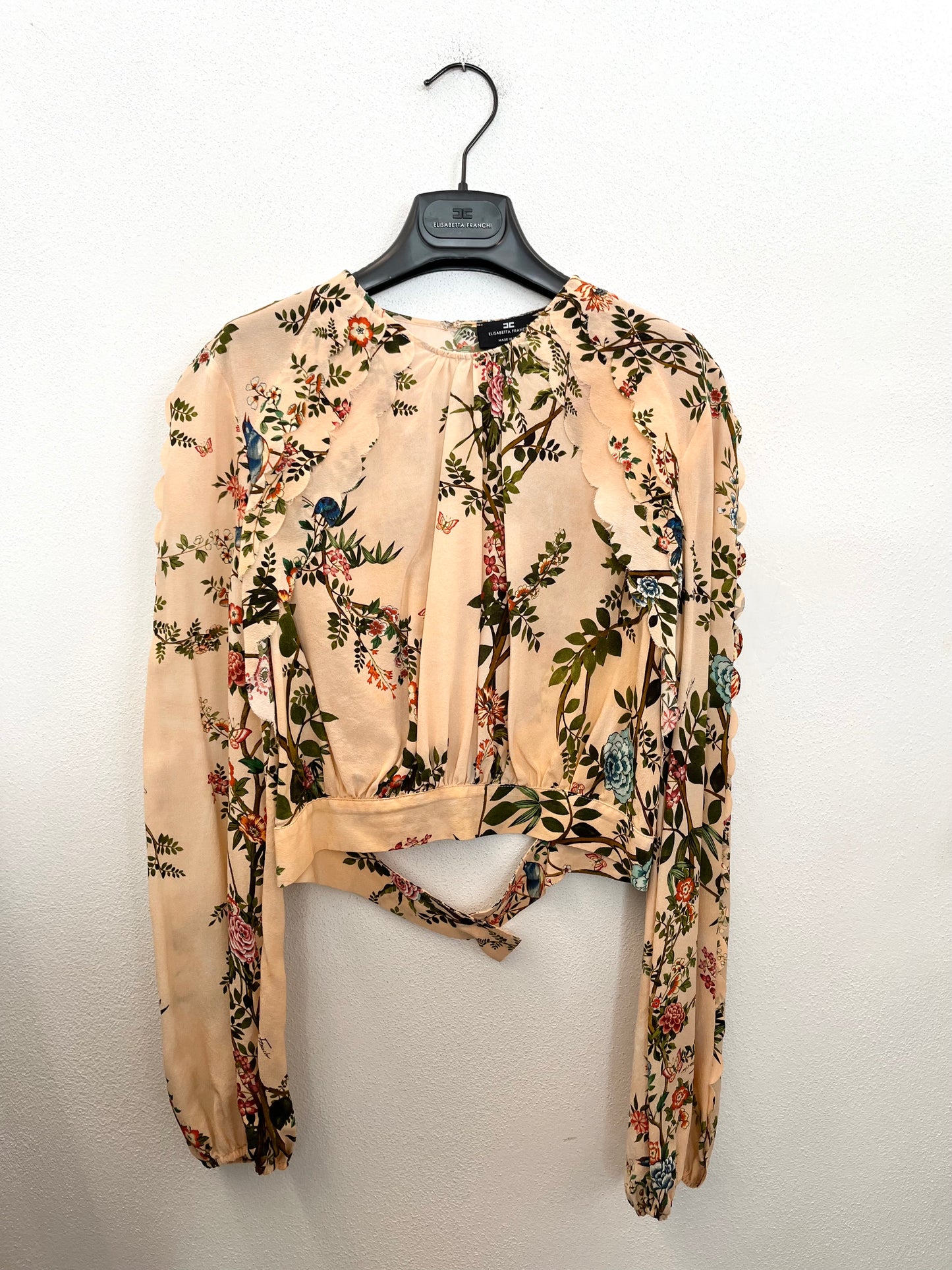 Blusa cropped di Elisabetta Franchi con stampa floreale