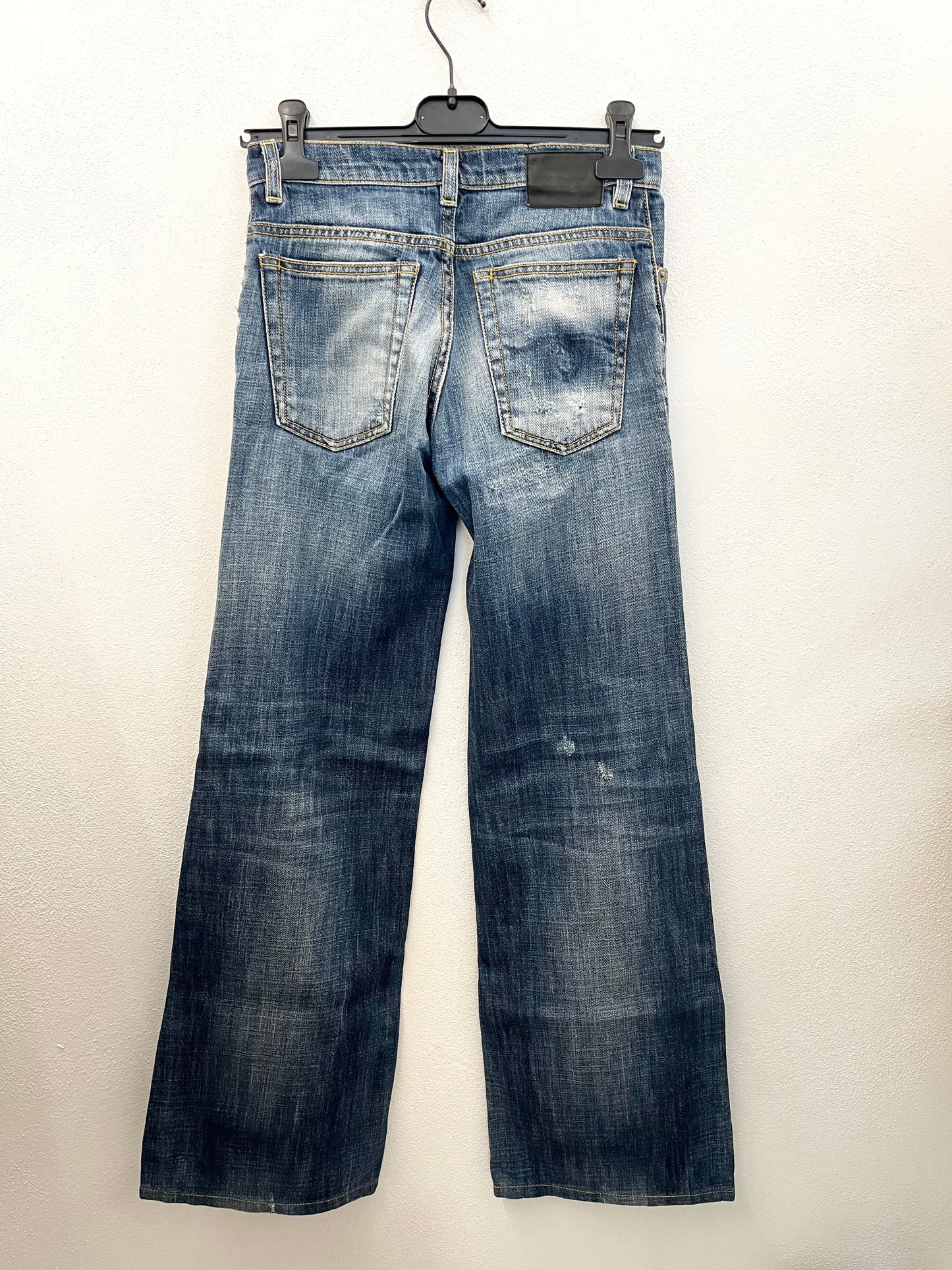 Jeans di Jane denim con dettagli distressed e lavaggio vintage