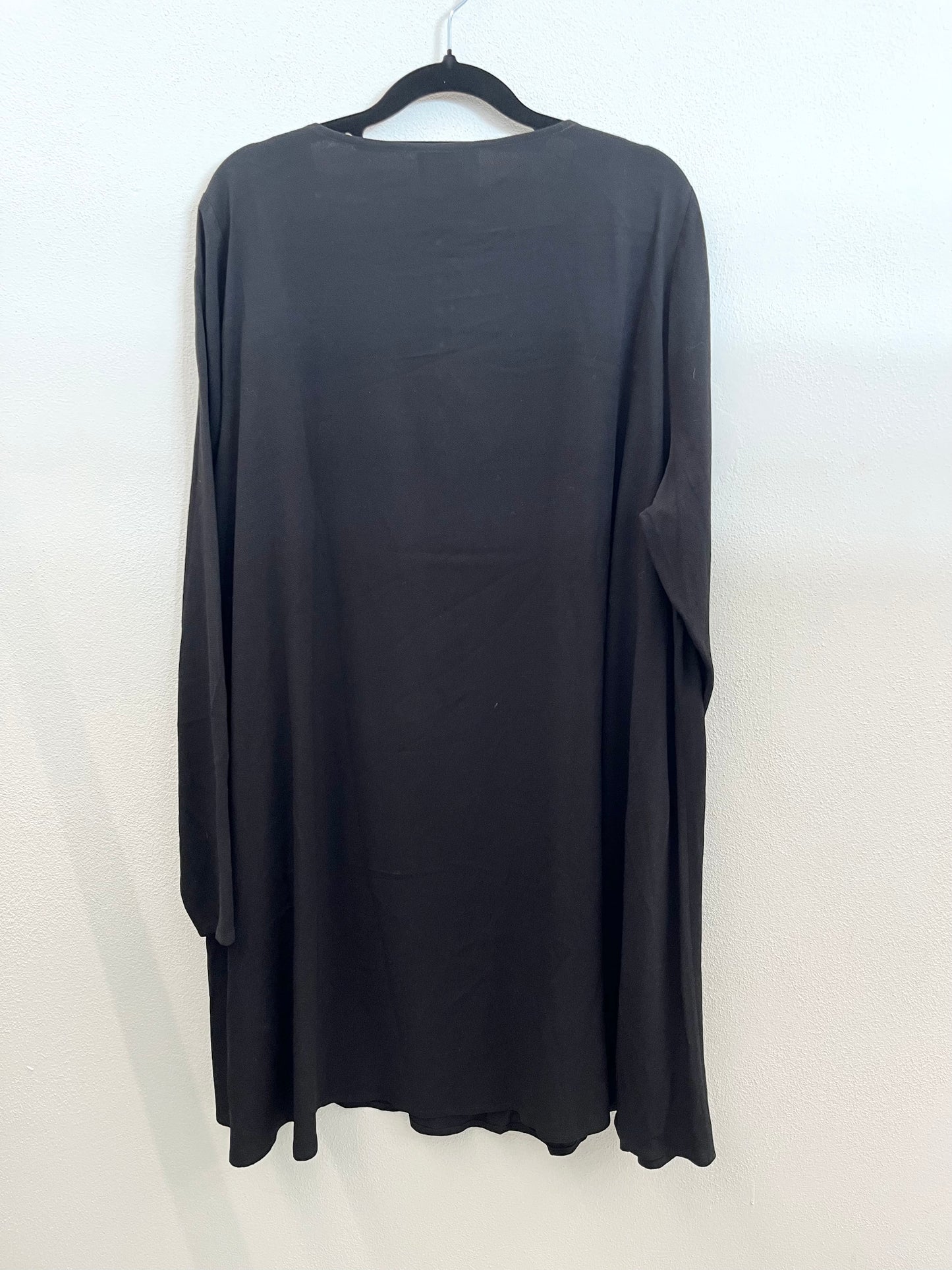 Abito di Sezane con bottoni gioiello