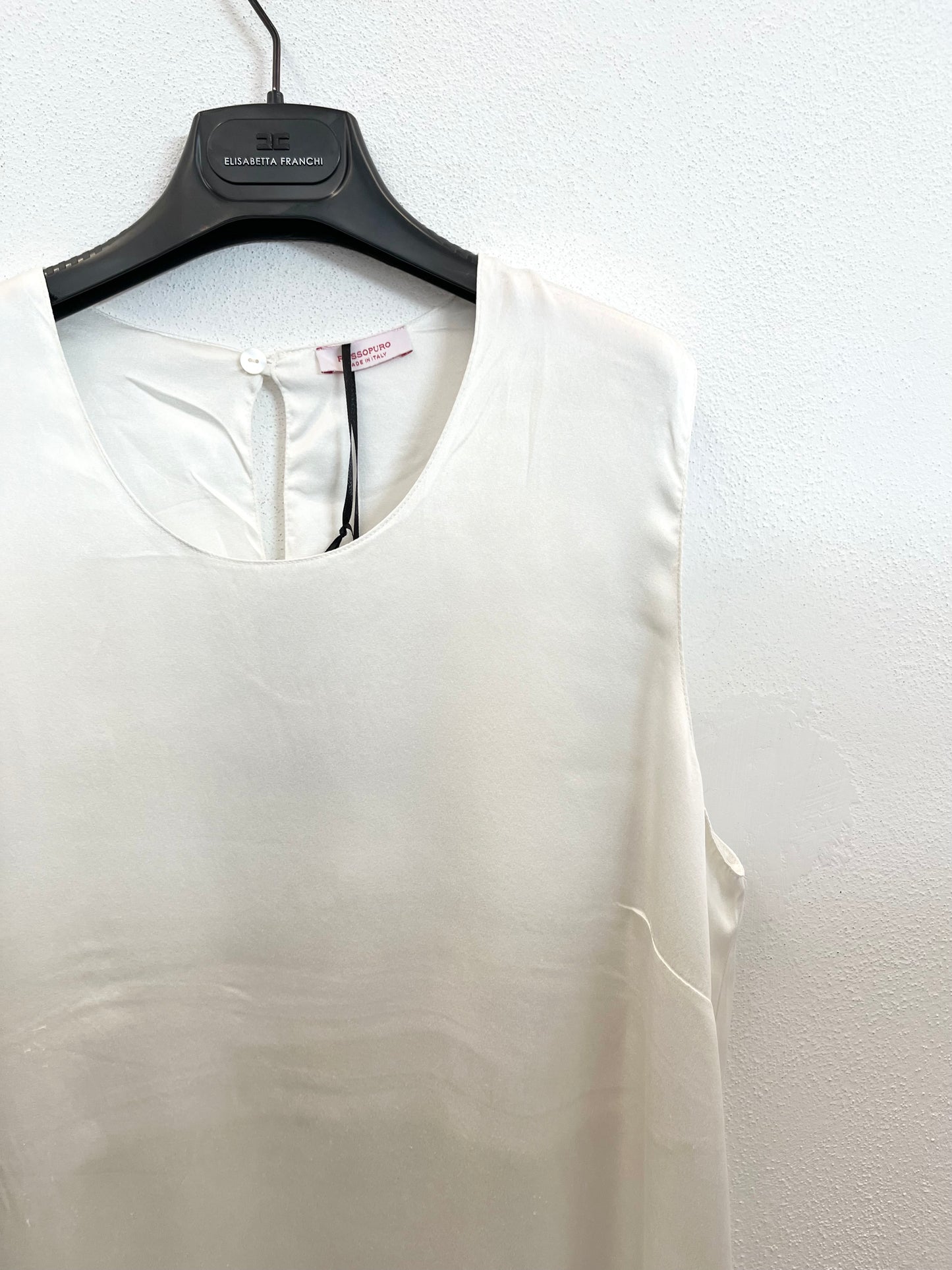 Blusa smanicata di RossoPuro in seta avorio