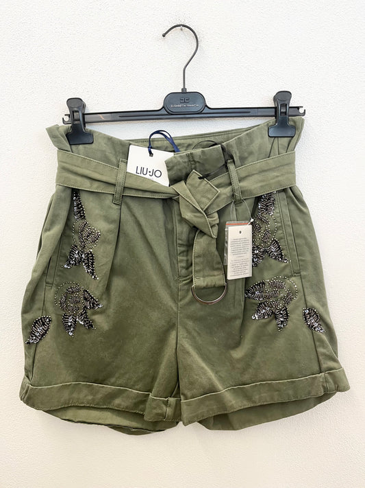 Shorts di Liu Jo in stile paperbag con ricami preziosi