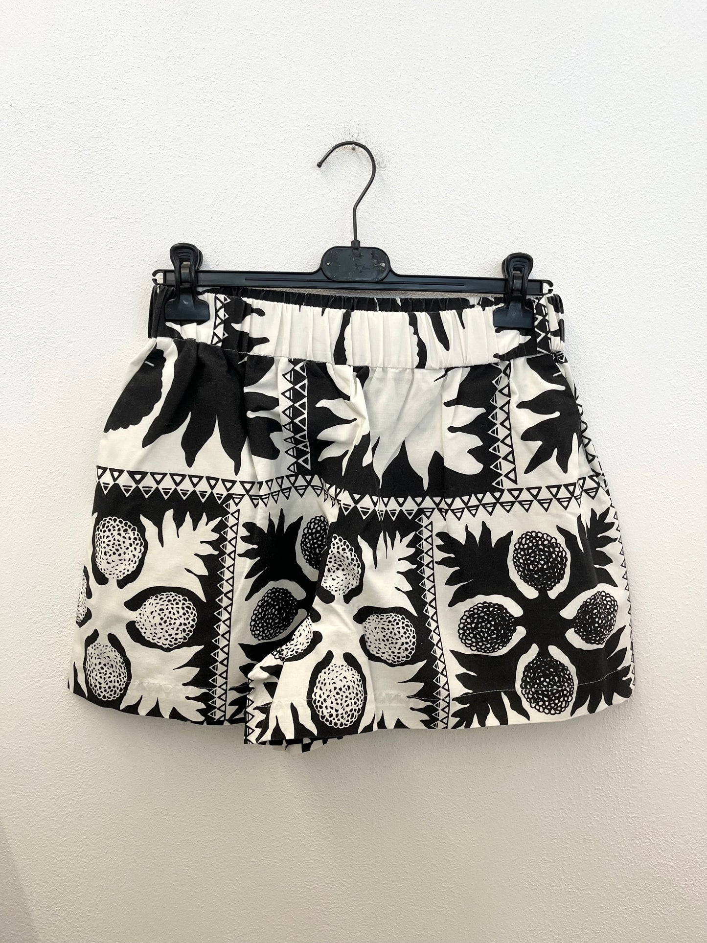 Red Valentino shorts with ethnic graphic print