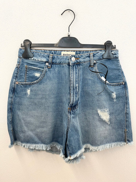 Shorts di Roy Roger's in denim délavé con orlo sfrangiato