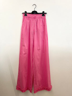 Gina Gorgeus Striped Ruffled Trousers