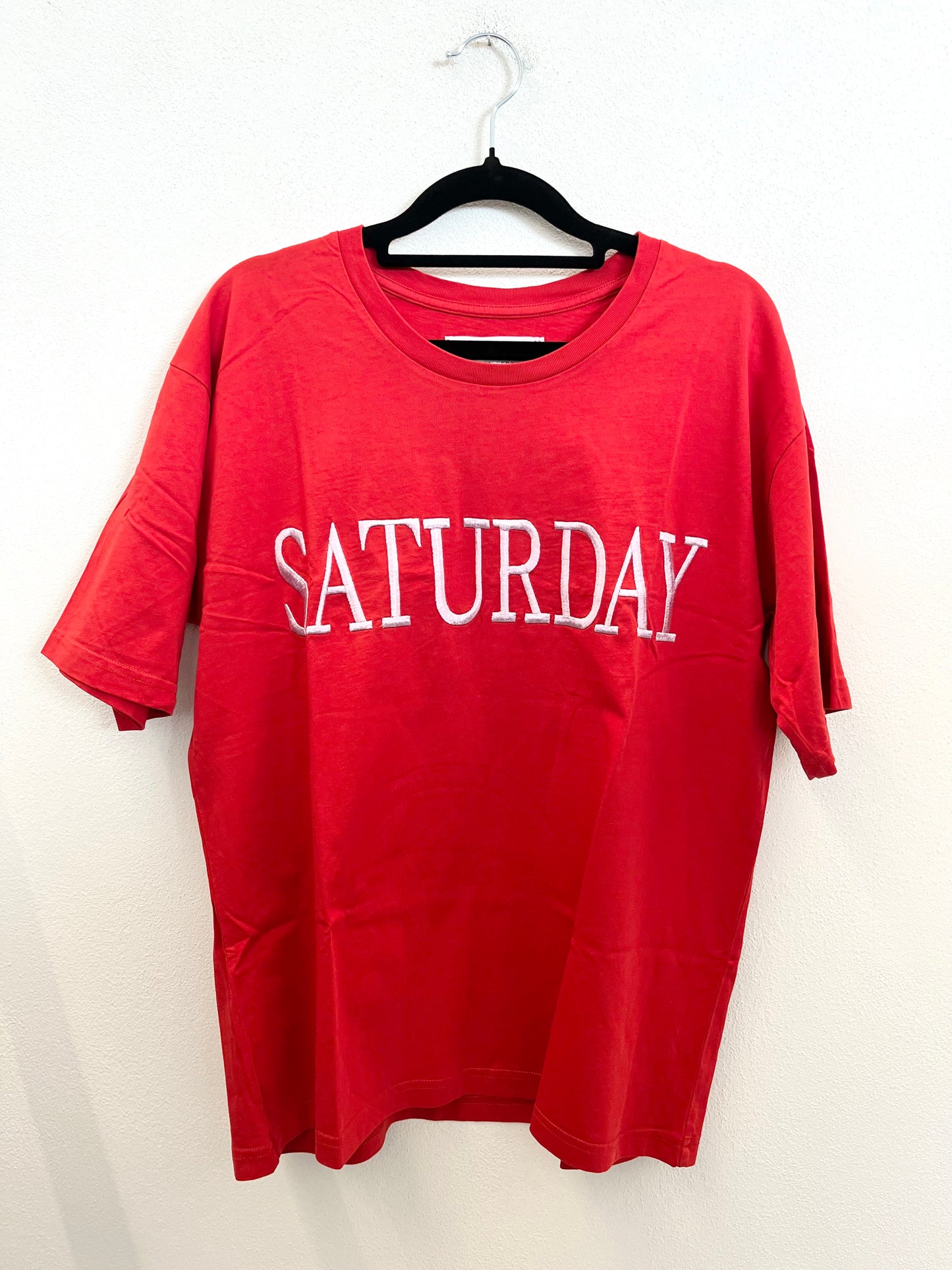 T-shirt di Alberta Ferretti con ricamo "SATURDAY"