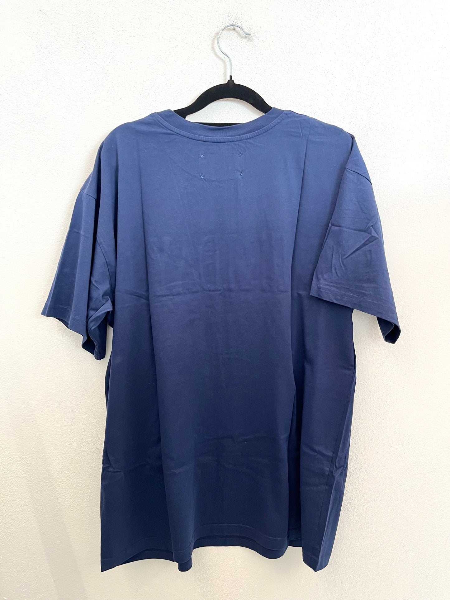 T-shirt di Alberta Ferretti con ricamo "FRIDAY"