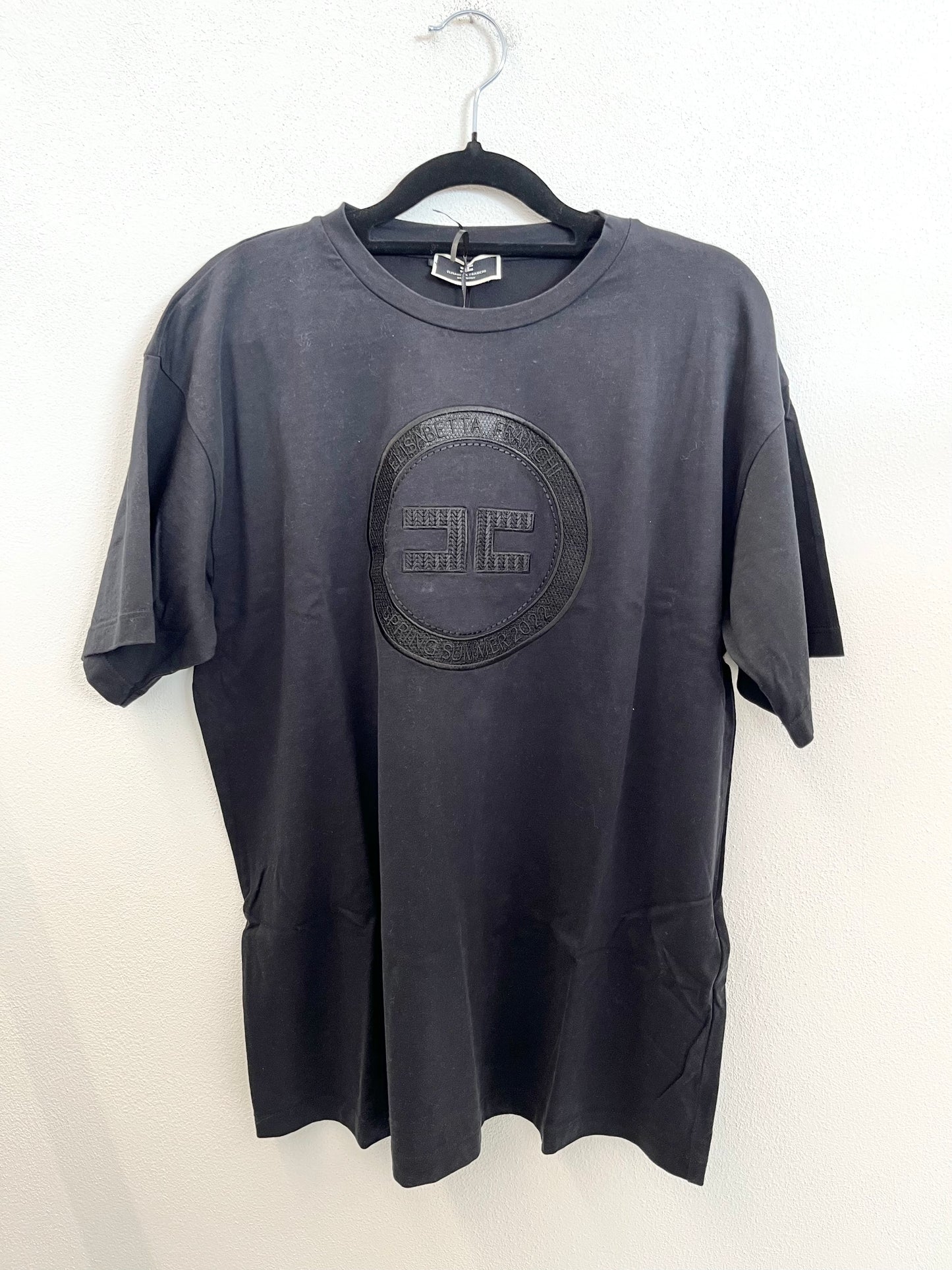 Elisabetta Franchi black T-shirt with embossed logo