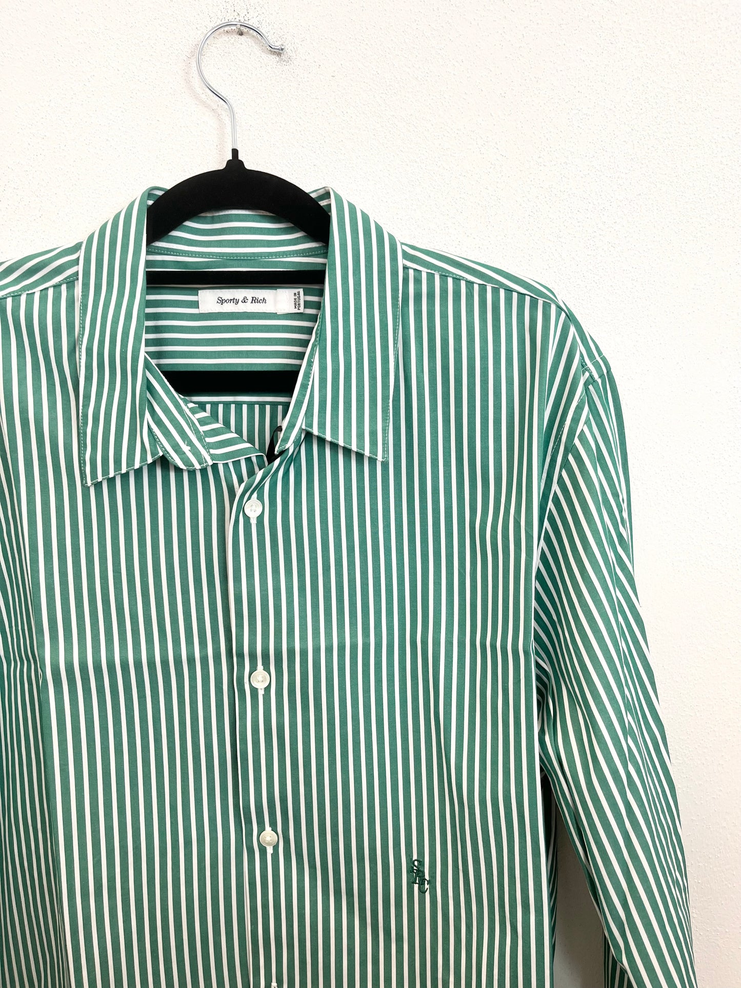 Camicia di Sporty & Rich a righe verdi