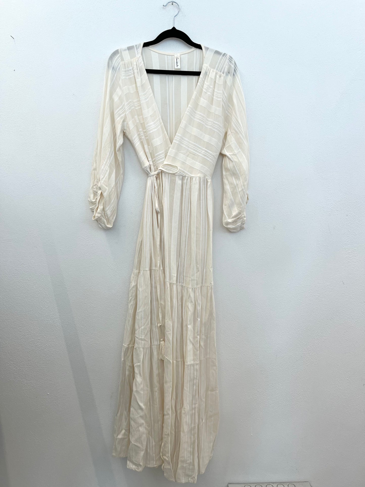 Souvenir Long Ivory Wrap Dress with Puffed Sleeves and Striped Texture