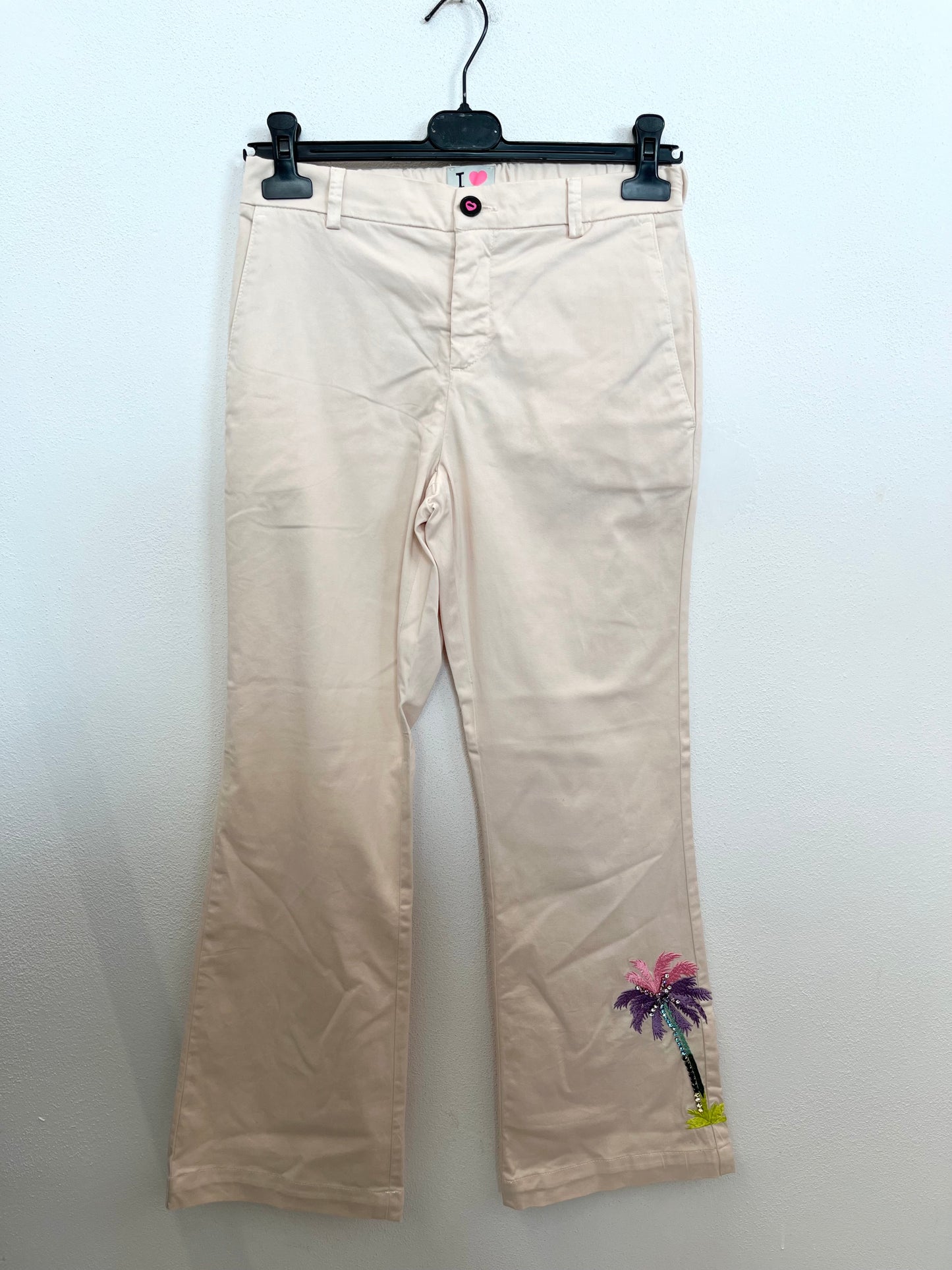 Pantaloni di I Love MP Flare Cipria con Ricamo Palma