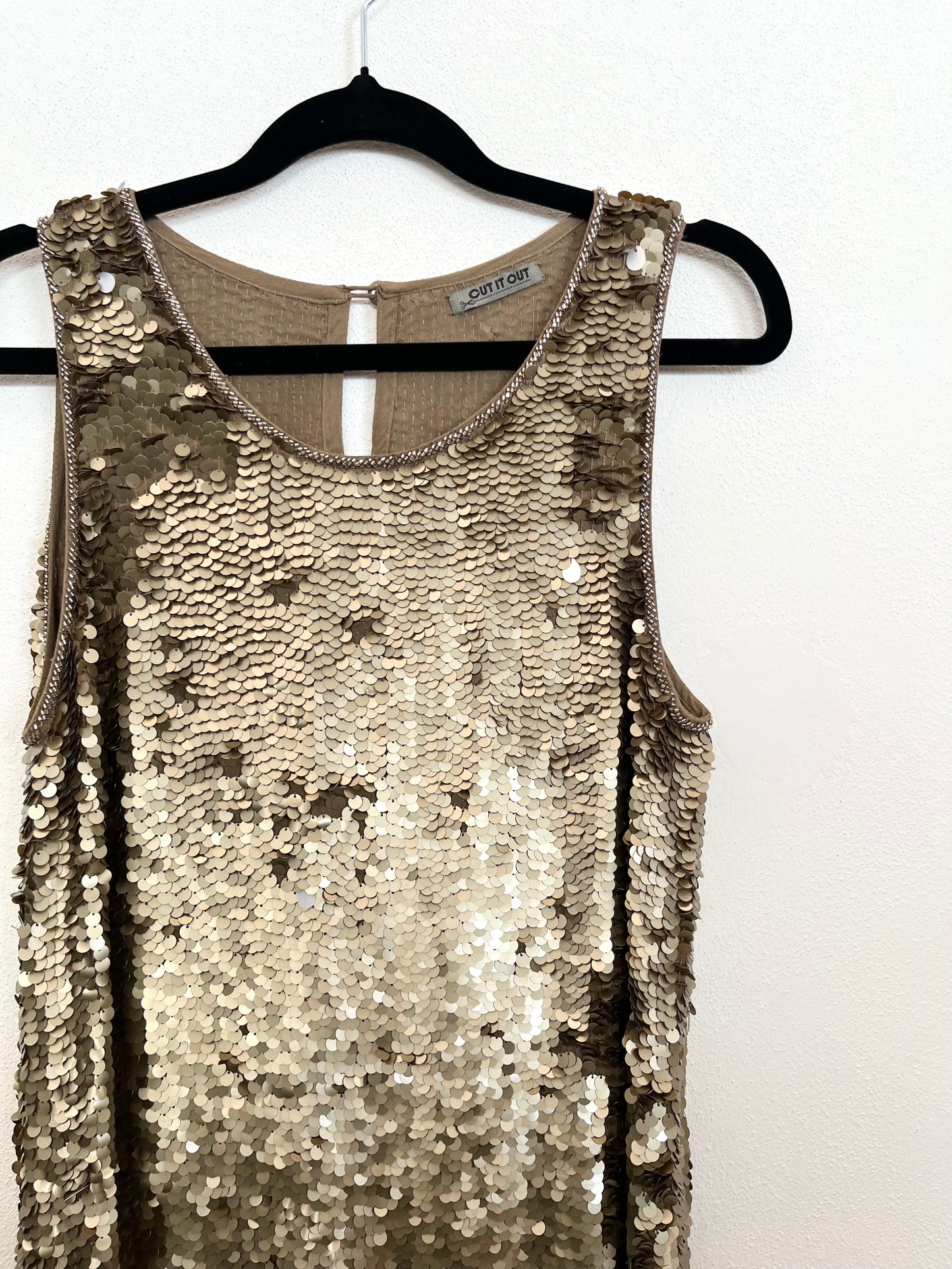 Abito Smanicato di Cut It Out Interamente in Paillettes