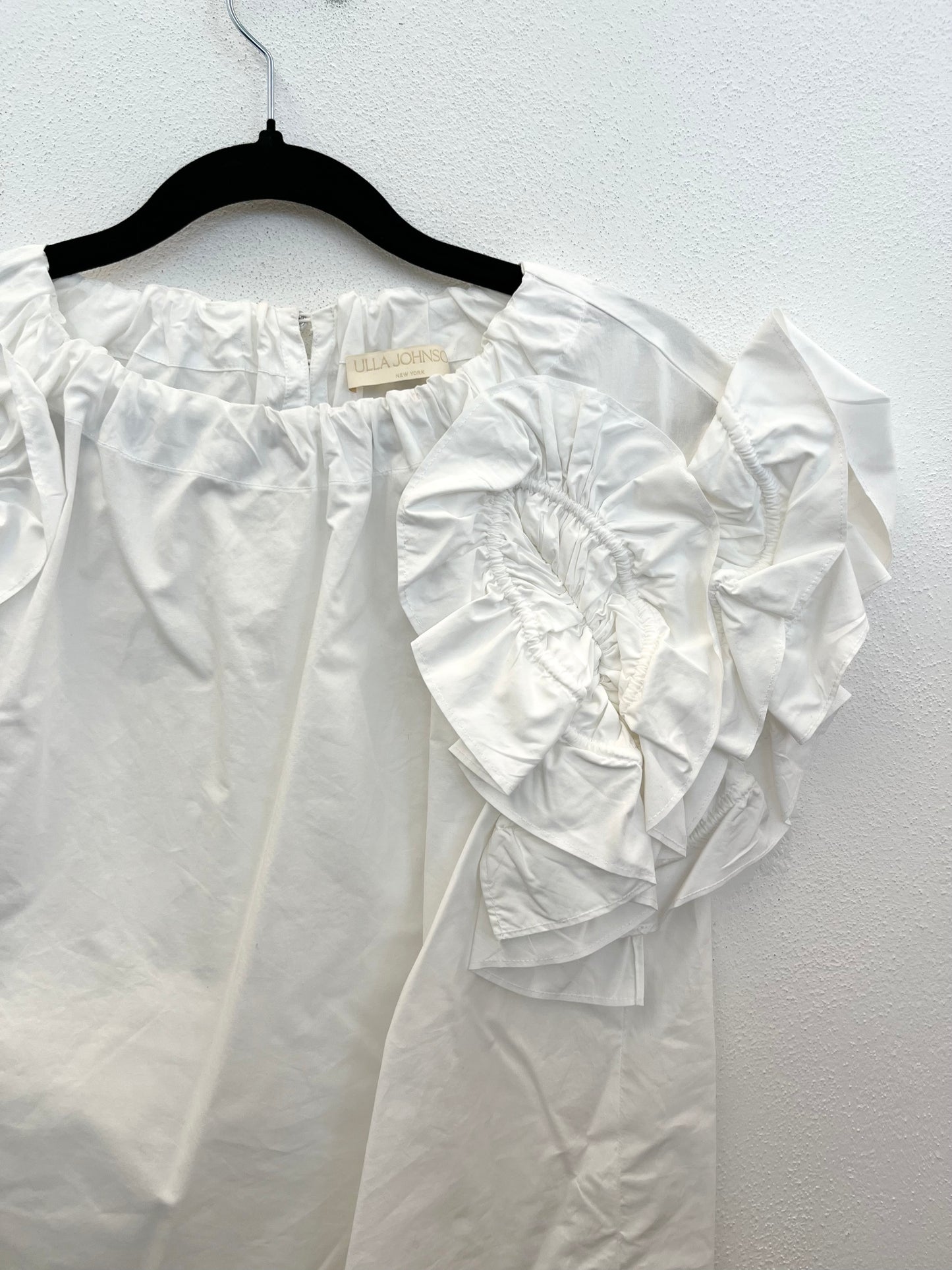 Blusa Ulla Johnson con maniche a imbuto e volants