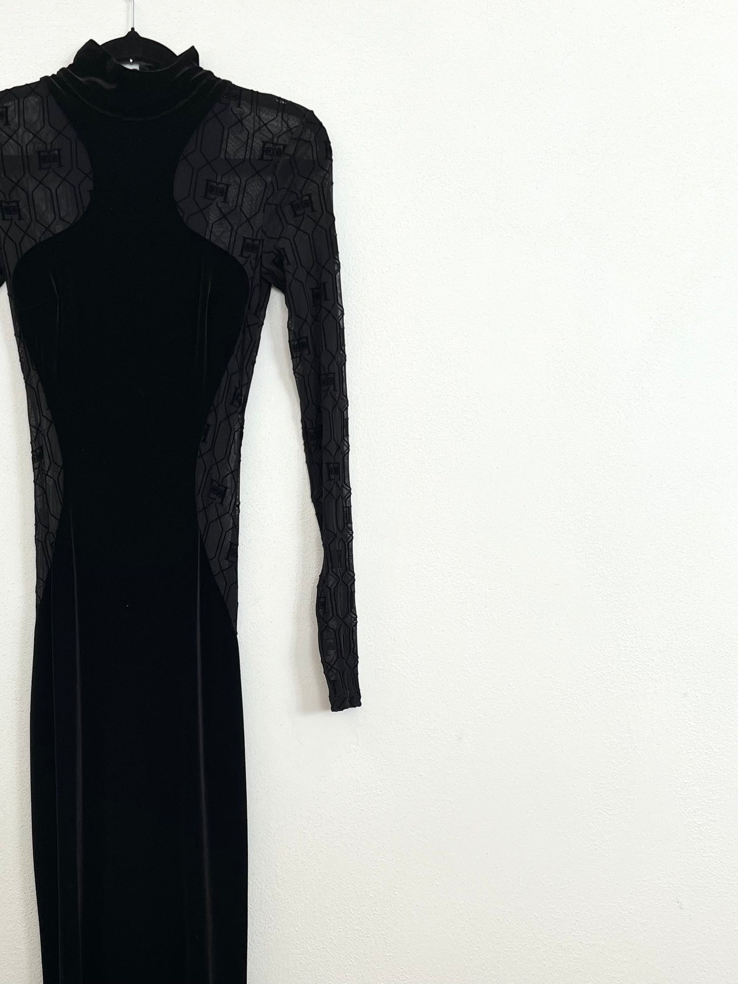 Abito lungo Elisabetta Franchi in velluto con inserti in mesh