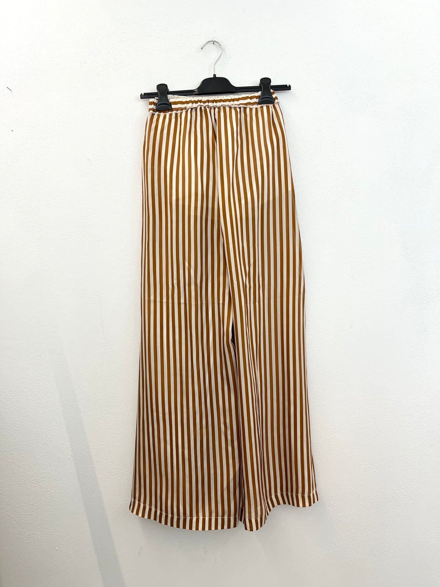Pantaloni Jucca a palazzo a righe verticali