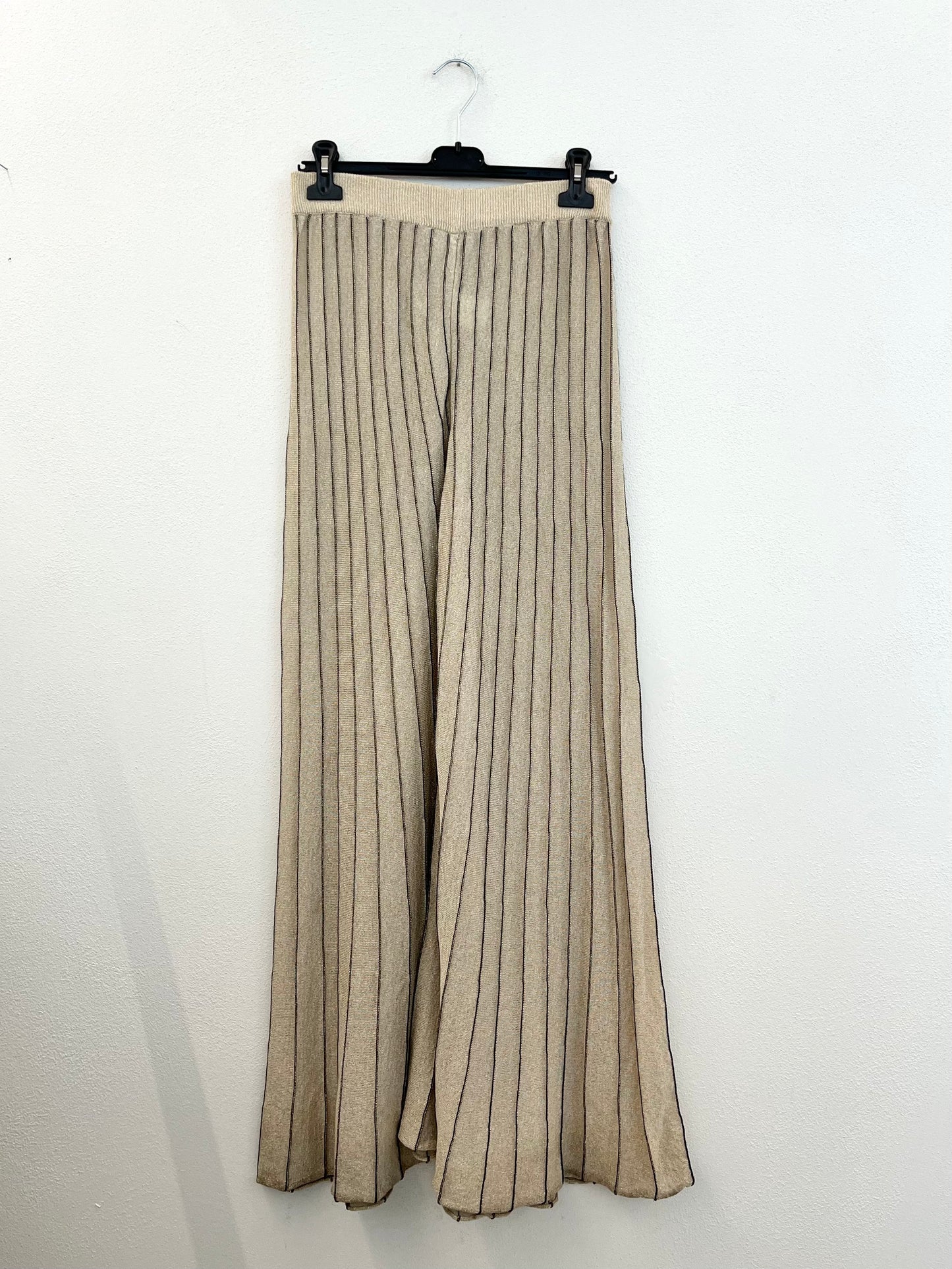 Pantaloni Souvenir a palazzo in maglia metallica plissé