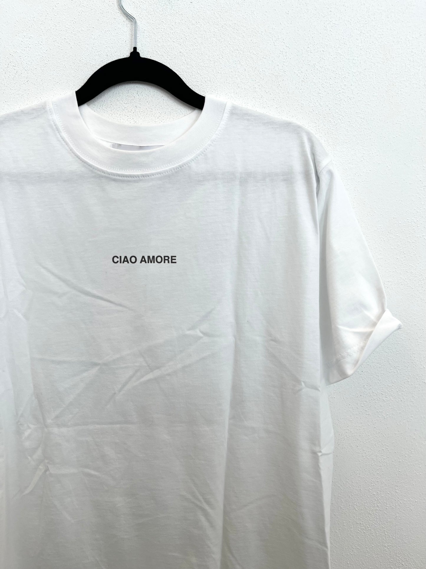 T-shirt Giada Benincasa con grafica "Ciao Amore"