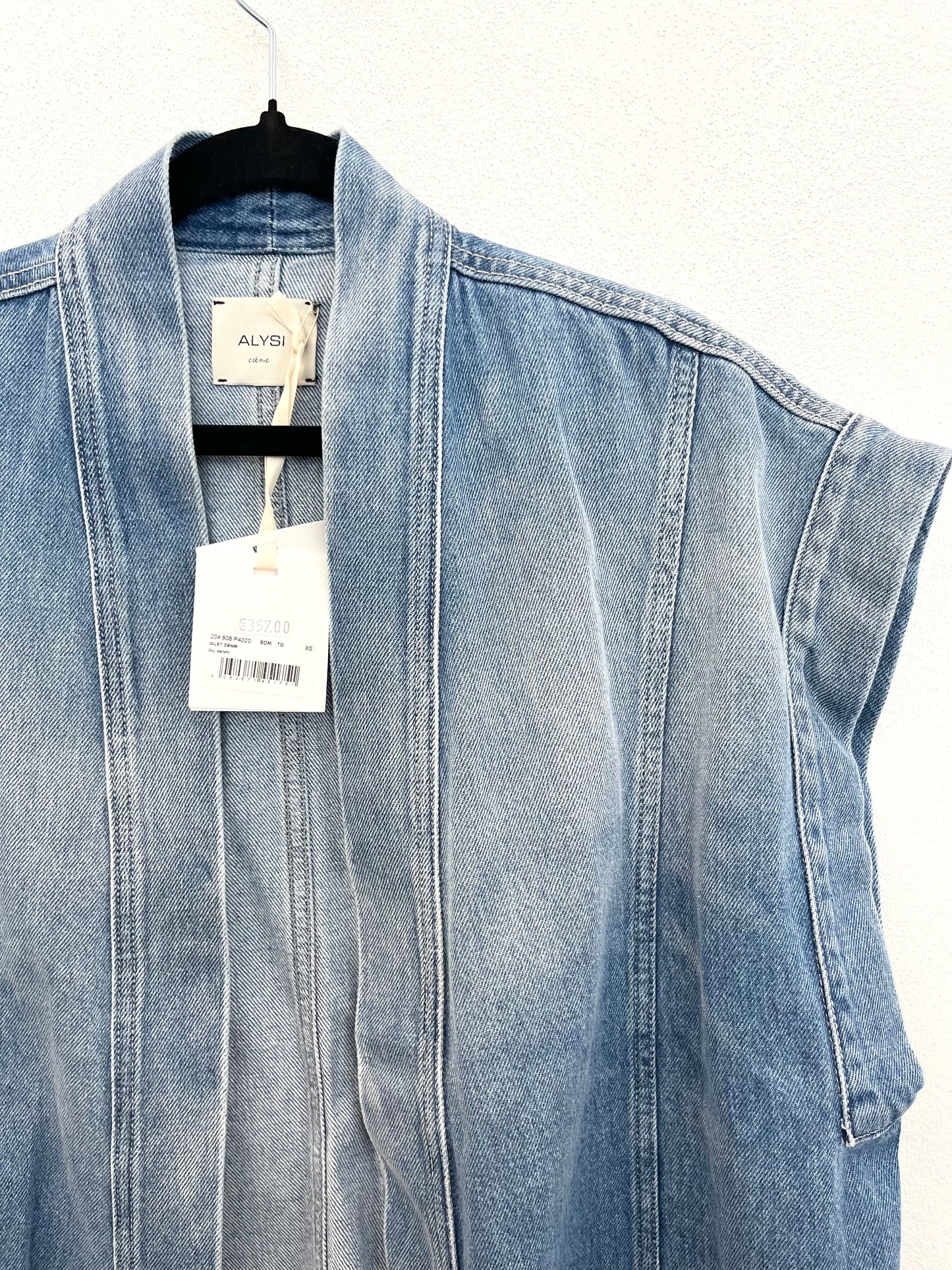 Gilet over Alysi in denim stile kimono