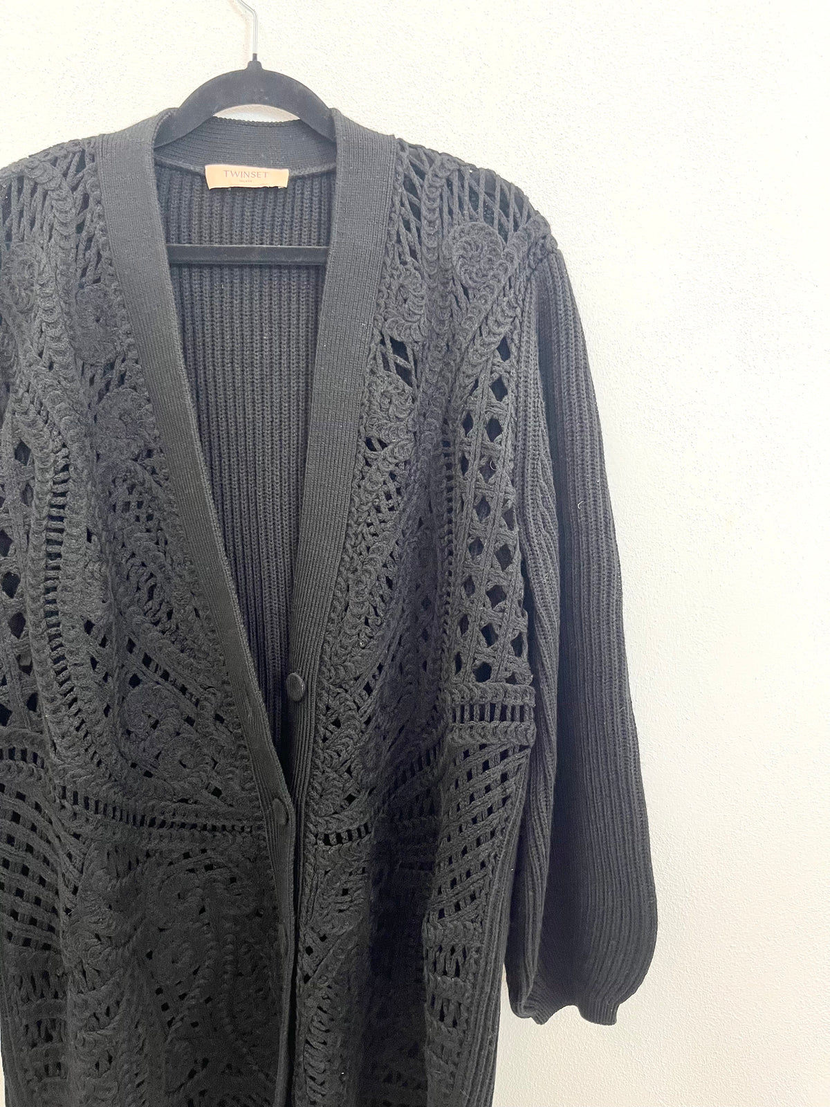Cardigan TwinSet Lungo in Maglia Traforata Nera