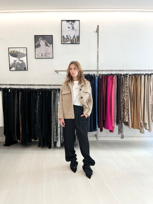 Wool jacket + T-shirt + Regular trousers