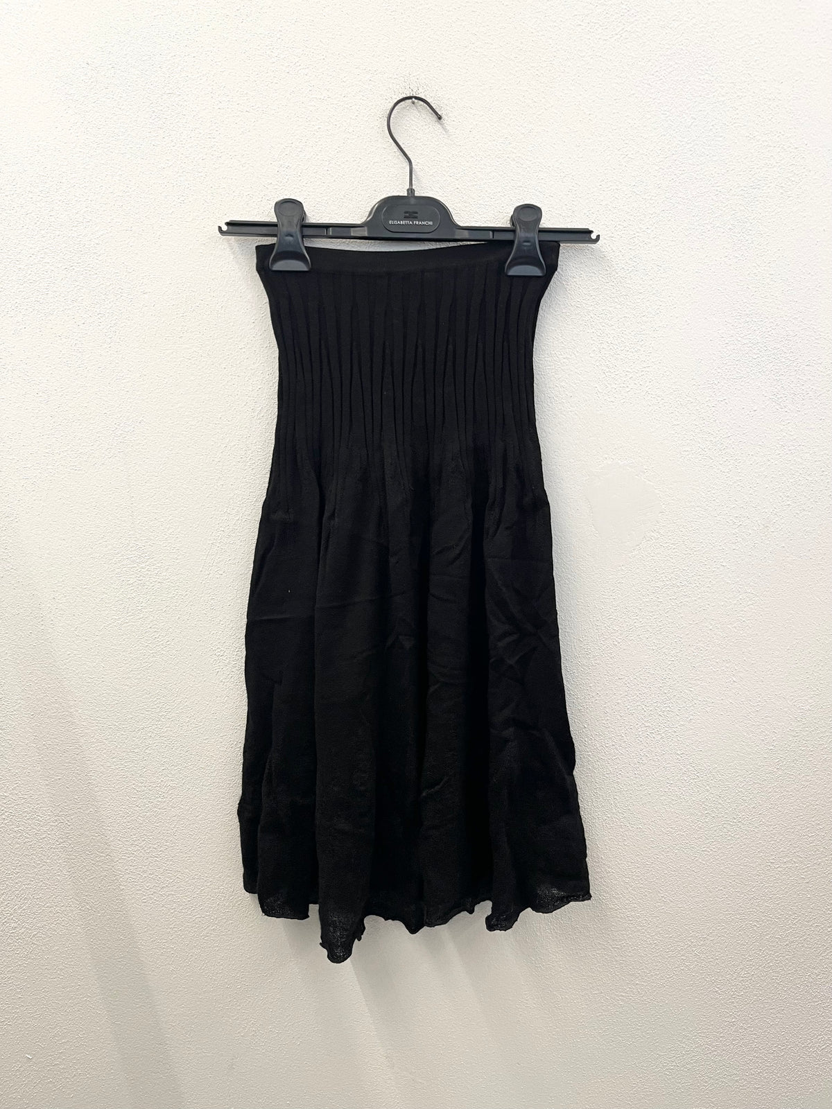 Gotha Black Wool Pencil Skirt