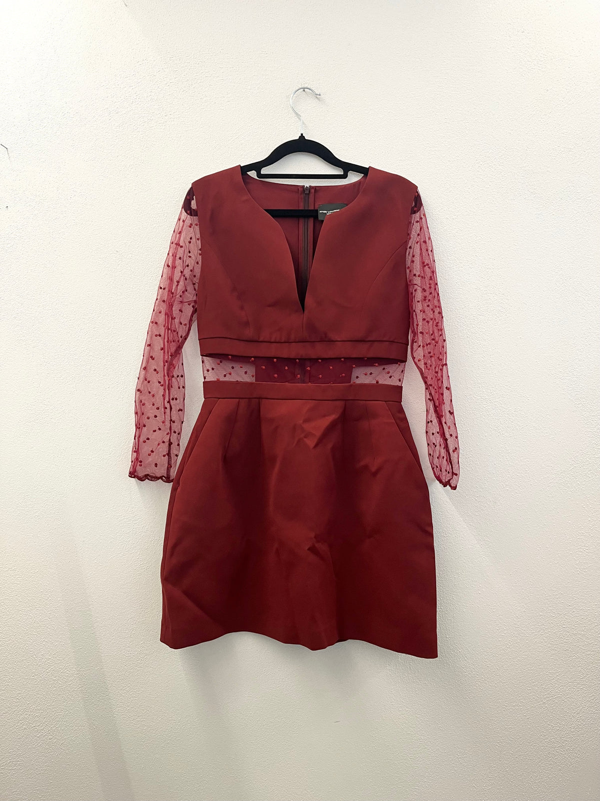 Abito Corto Bordeaux Atos Lombardini con Maniche Tulle