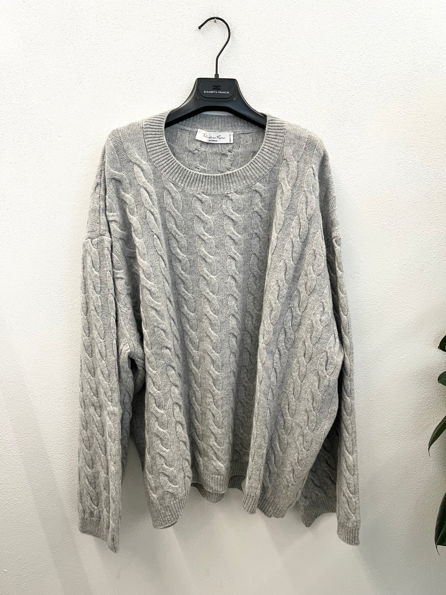 Maglione di Valentino Rama in cashmere