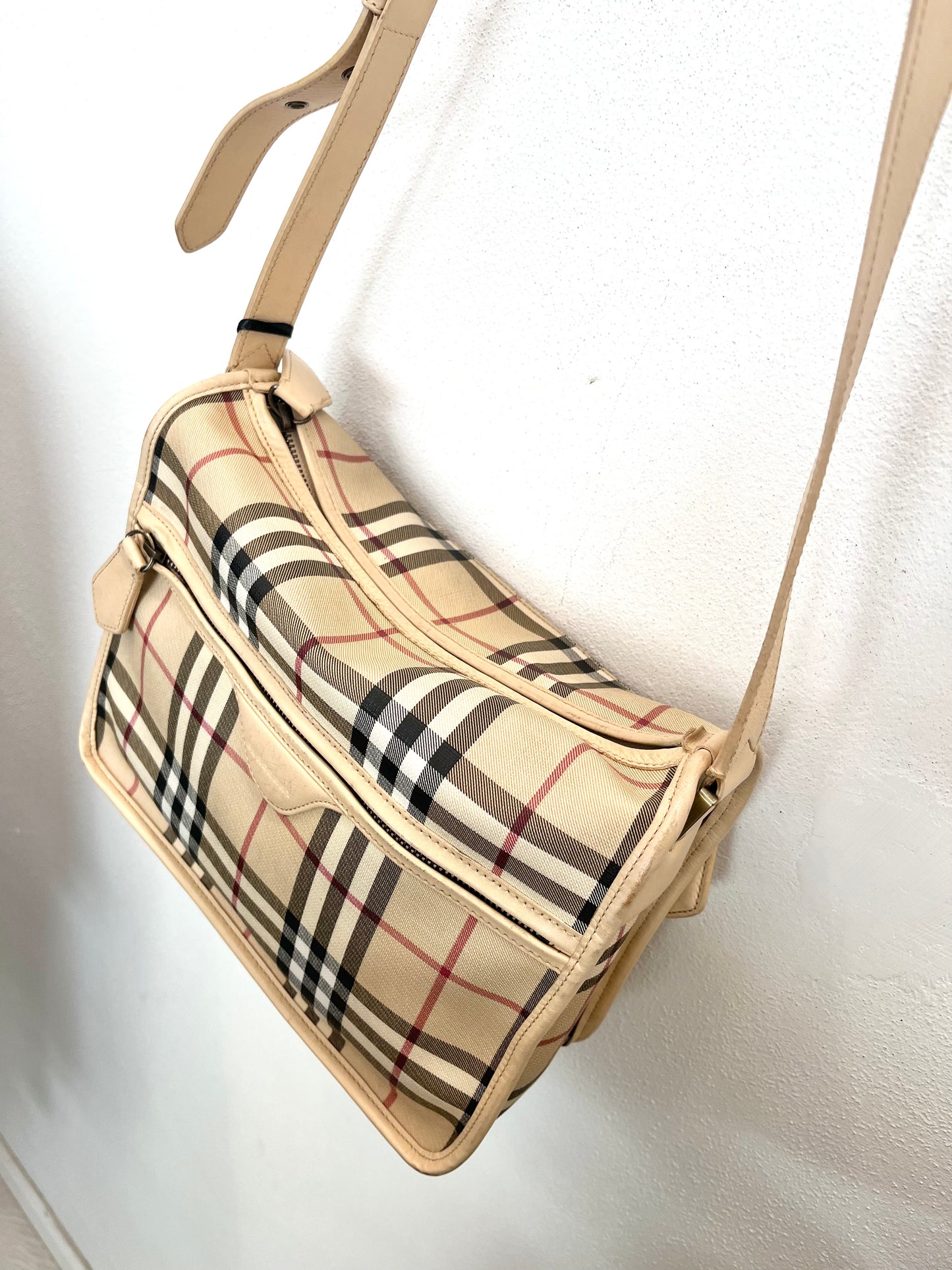 Burberry Messenger