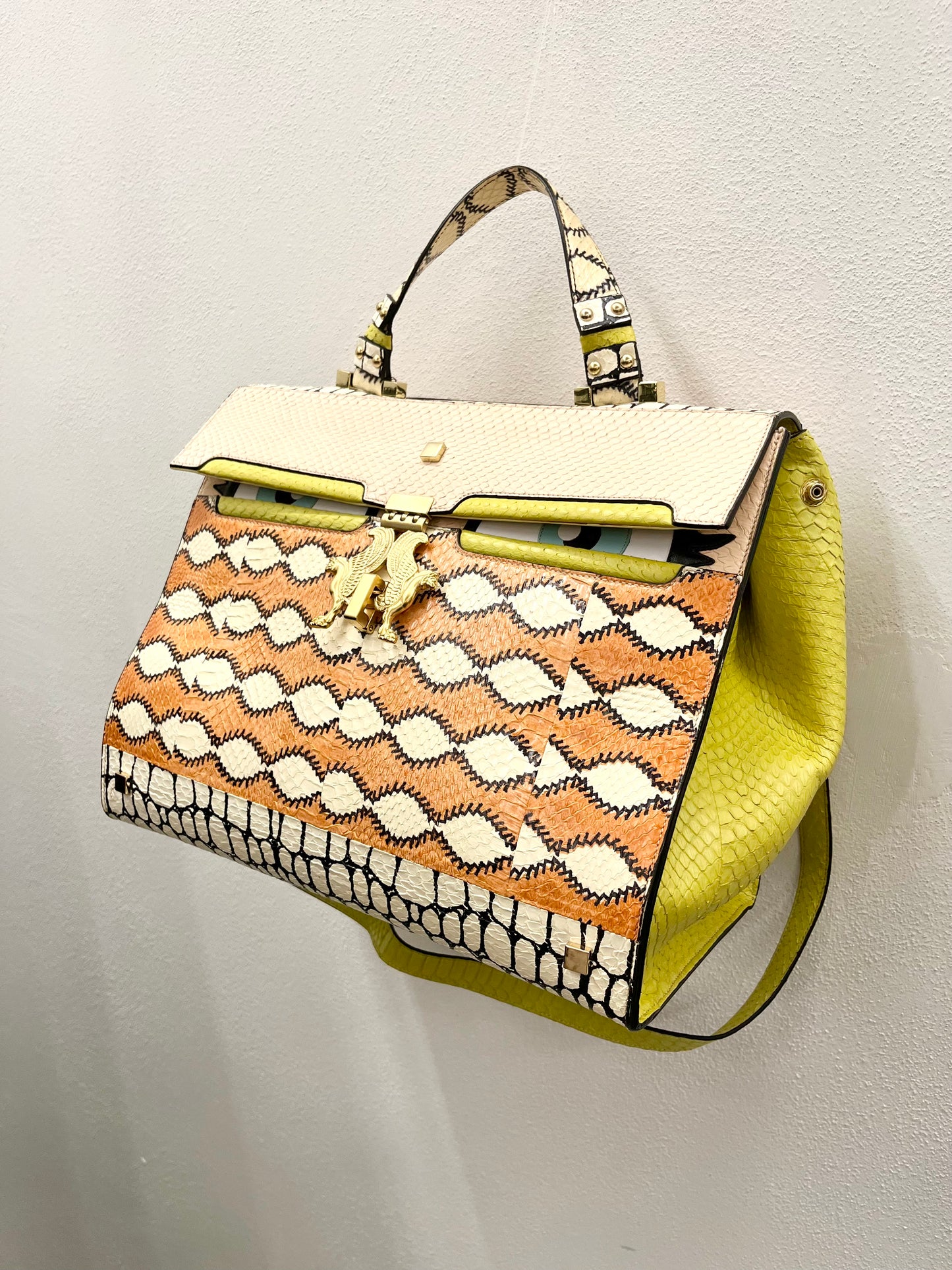 Borsa Giancarlo Petriglia