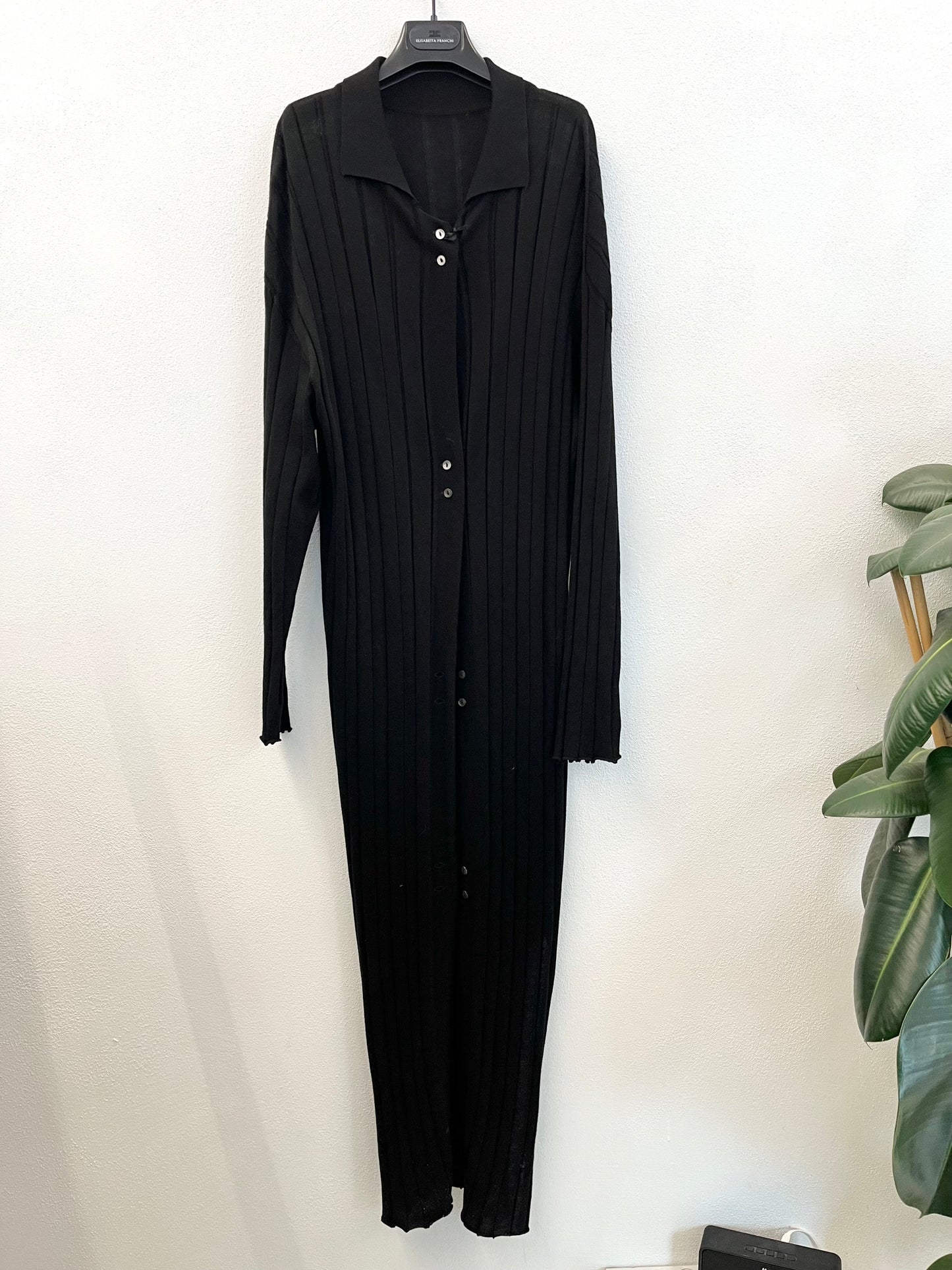 Long cardigan by Alpha Studio