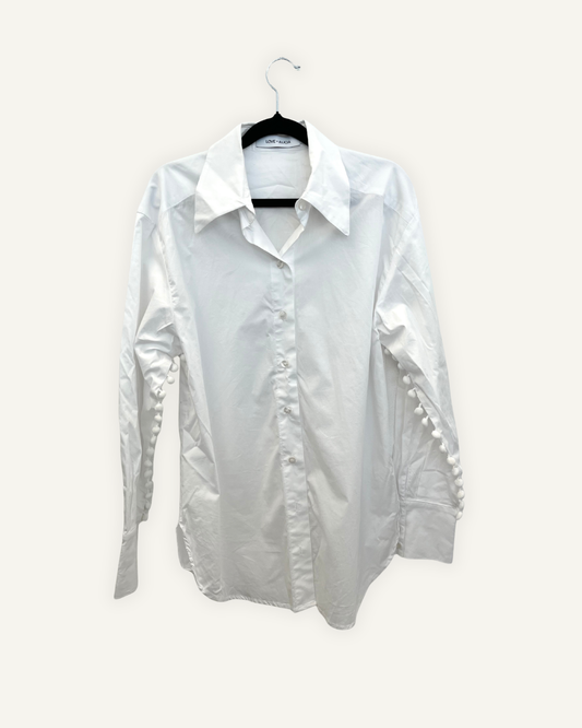 Camicia Love + Alicia sartoriale con applicazioni pompon