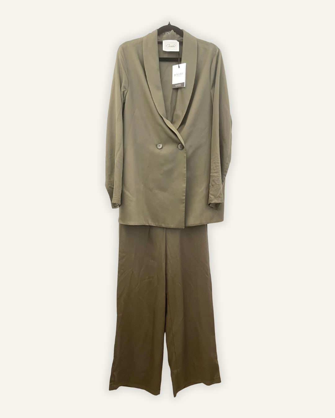 Completo di Croche Blazer e Pantaloni a Gamba Larga Verde Oliva