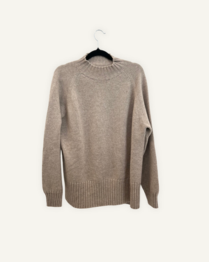 Maglione Andre Maurice in Maglia Rasata Beige con Mezzo Collo a Coste