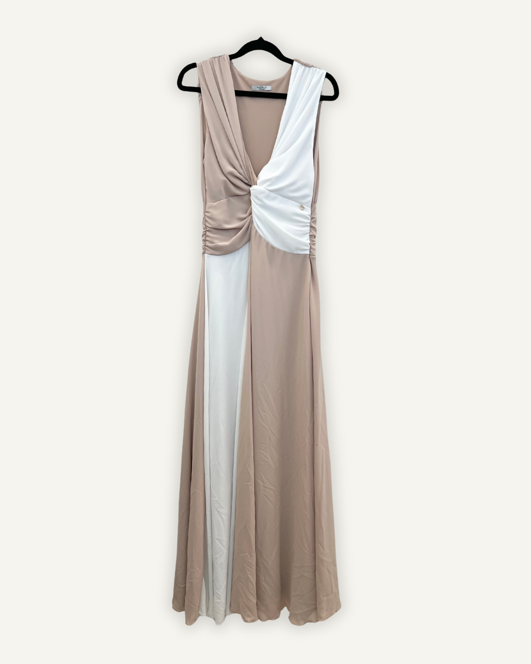 Abito Lungo Bicolore di Nualy Beige e Bianco con Nodo Sartoriale&nbsp;