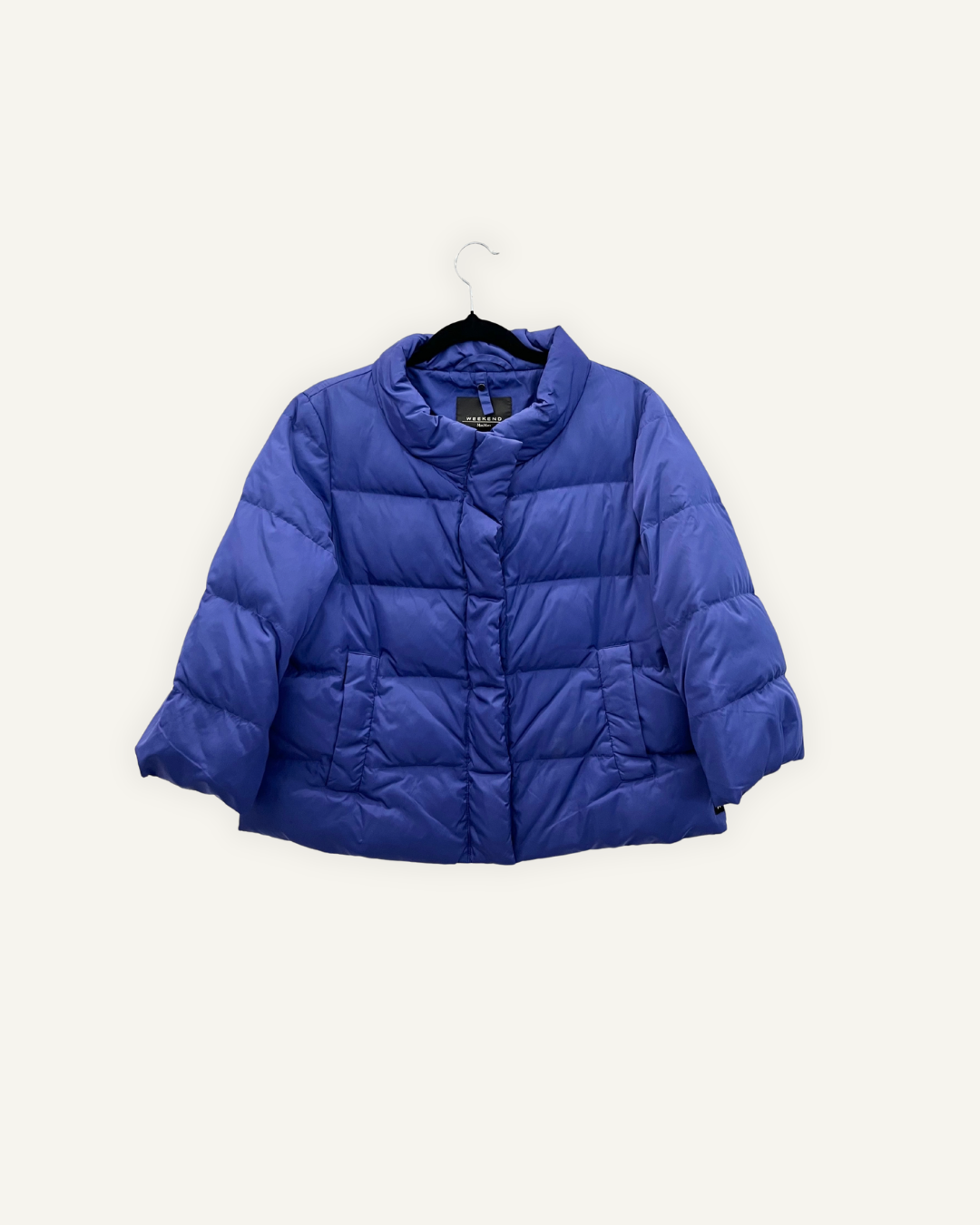 Piumino corto Weekend Max Mara con collo a imbuto